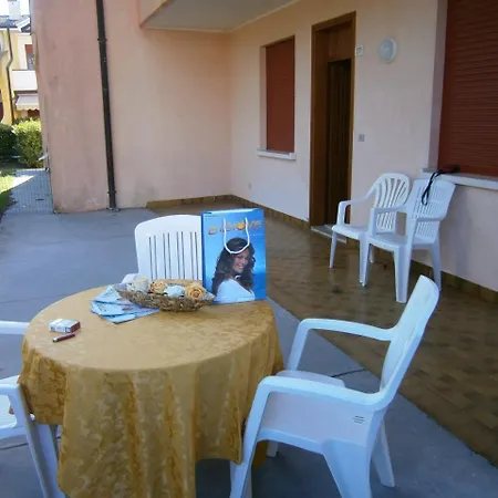 Azzurro Apartment Bibione Exterior photo