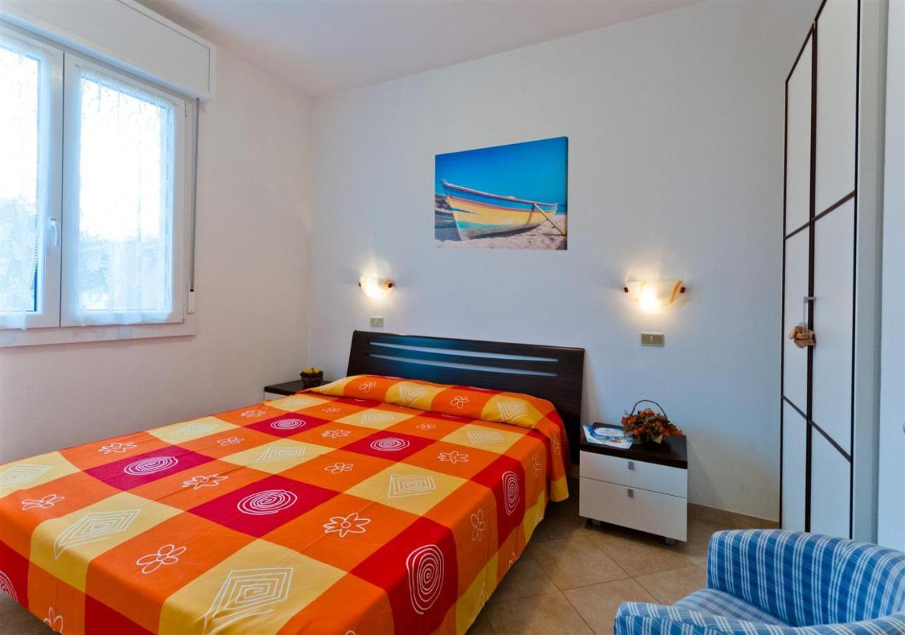 Azzurro Apartment *
